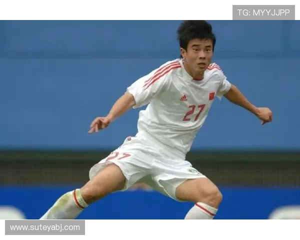 专访黄强:探寻网球世界冠军背后的成功秘诀与奋斗历程 专访黄强:探寻网球世界冠军背后的成功秘诀与奋斗历程