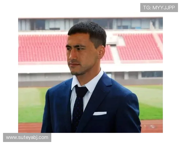 中国新疆足球明星的璀璨星河与他们的辉煌成就盘点