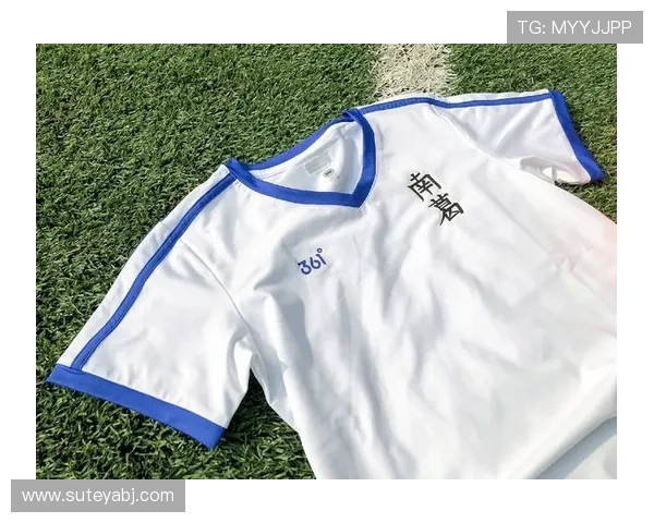 足球巨星共庆中国新年传承文化魅力与团圆精神